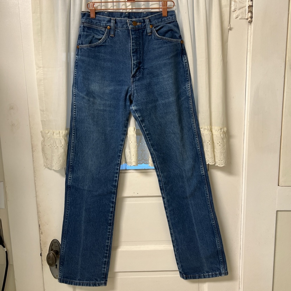 WOMEN’S WRANGLER STRAIGHT LEG JEANS 5 x 32
